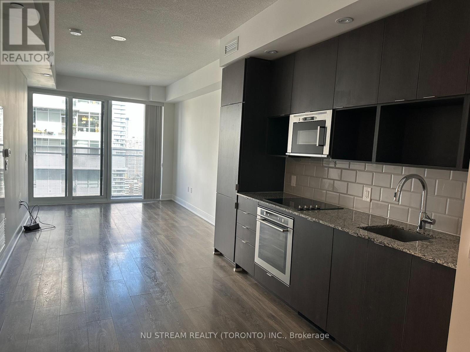2804 - 89 Mcgill Street, Toronto, Ontario  M5B 0B1 - Photo 5 - C13828090