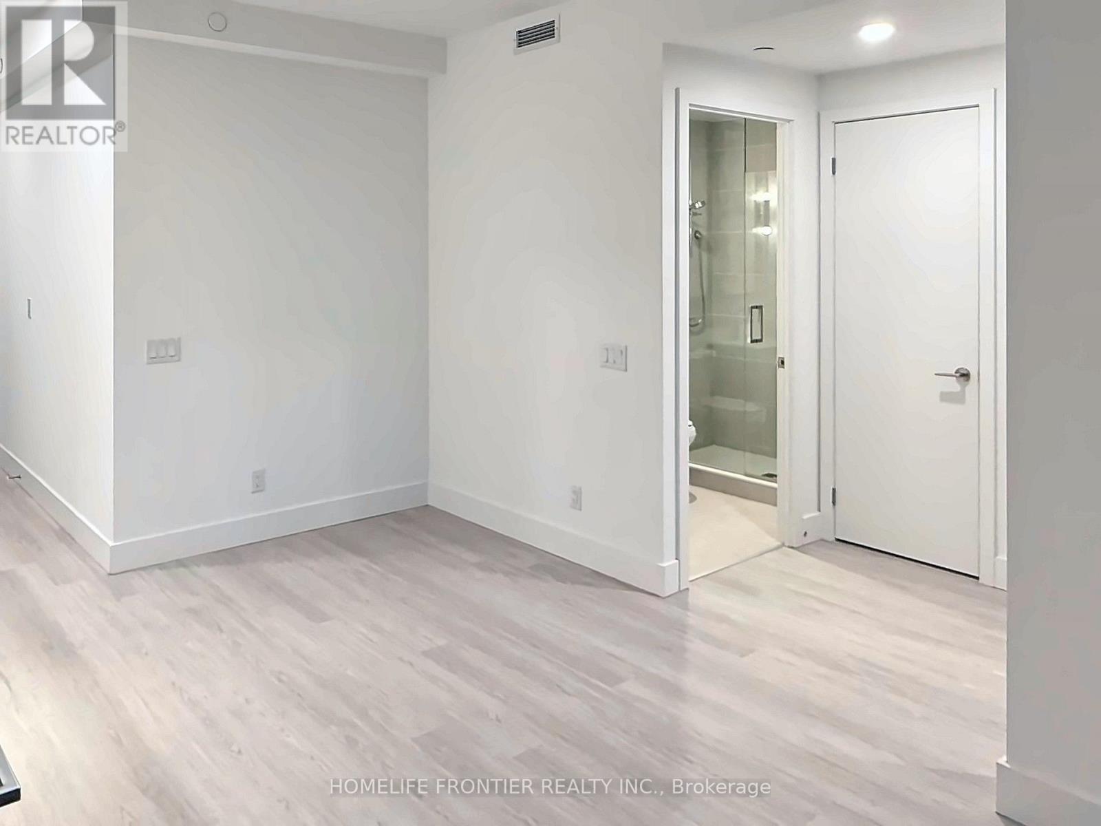 808 - 6 Greenbriar Road E, Toronto, Ontario  M2K 1B5 - Photo 7 - C13828170