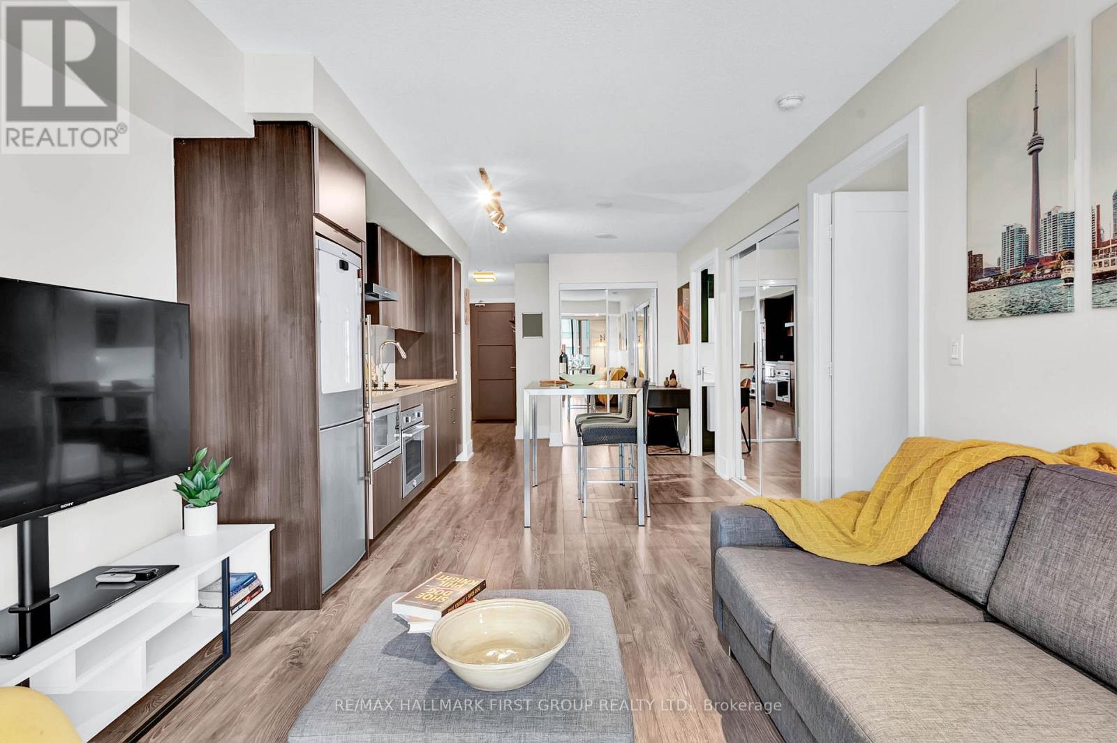 501 - 300 Front Street W, Toronto, Ontario  M5V 0E9 - Photo 10 - C13828182