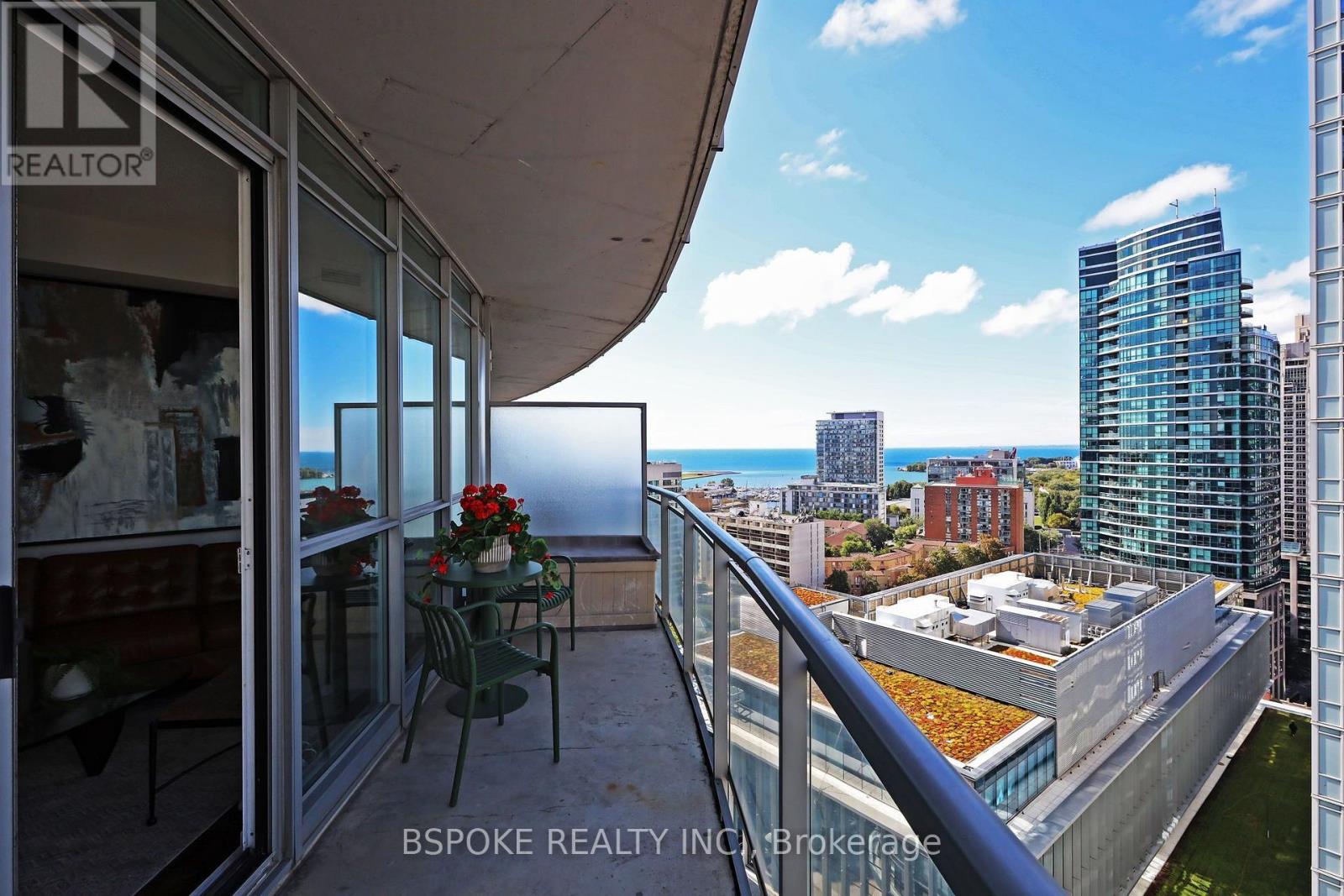 2207 - 38 Dan Leckie Way, Toronto, Ontario  M5V 2V6 - Photo 21 - C13828264