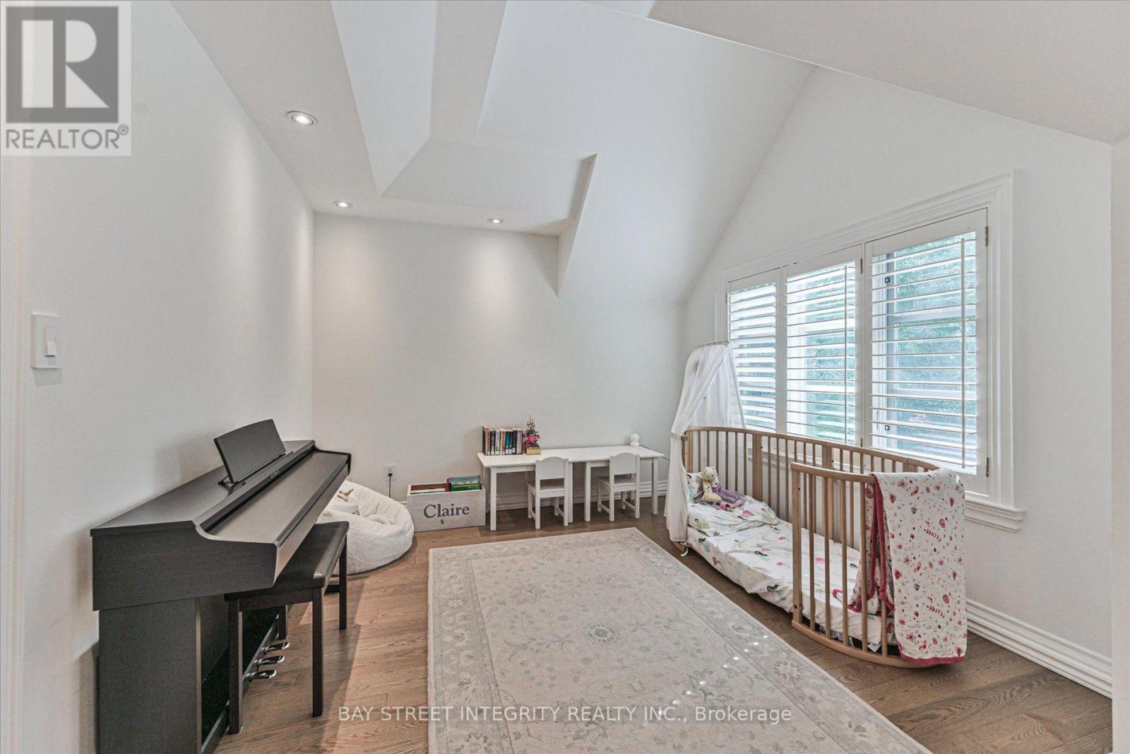 354 Old Orchard Grove, Toronto, Ontario  M5M 2E9 - Photo 29 - C13828378
