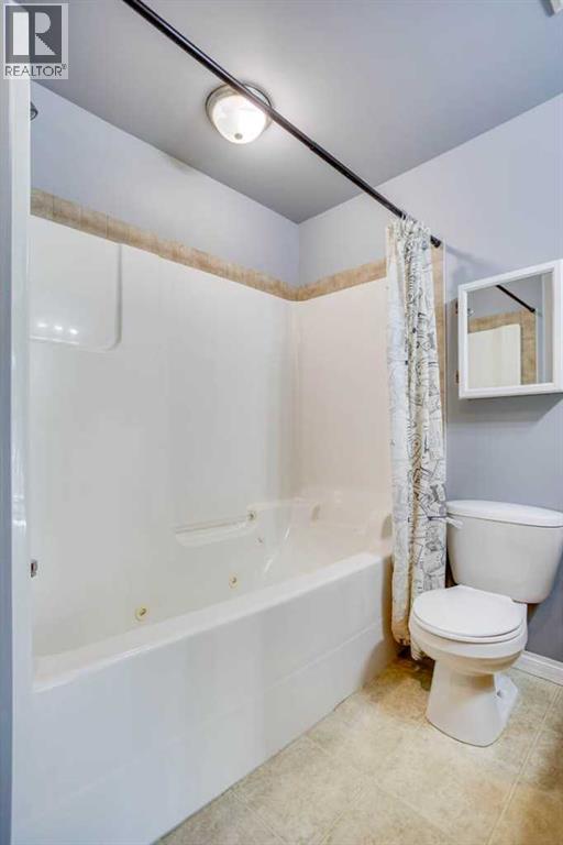 105, 290 Plamondon Drive