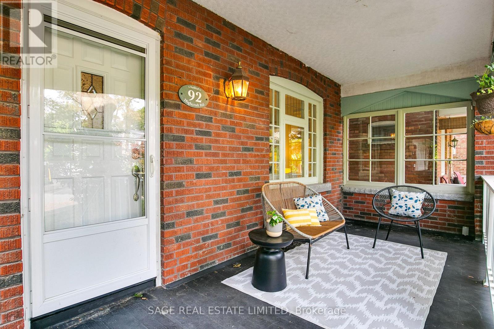 92 Highcroft Road, Toronto, Ontario  M4L 3G5 - Photo 2 - E13828144