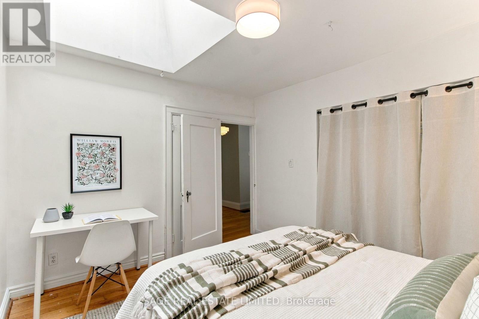 92 Highcroft Road, Toronto, Ontario  M4L 3G5 - Photo 32 - E13828144