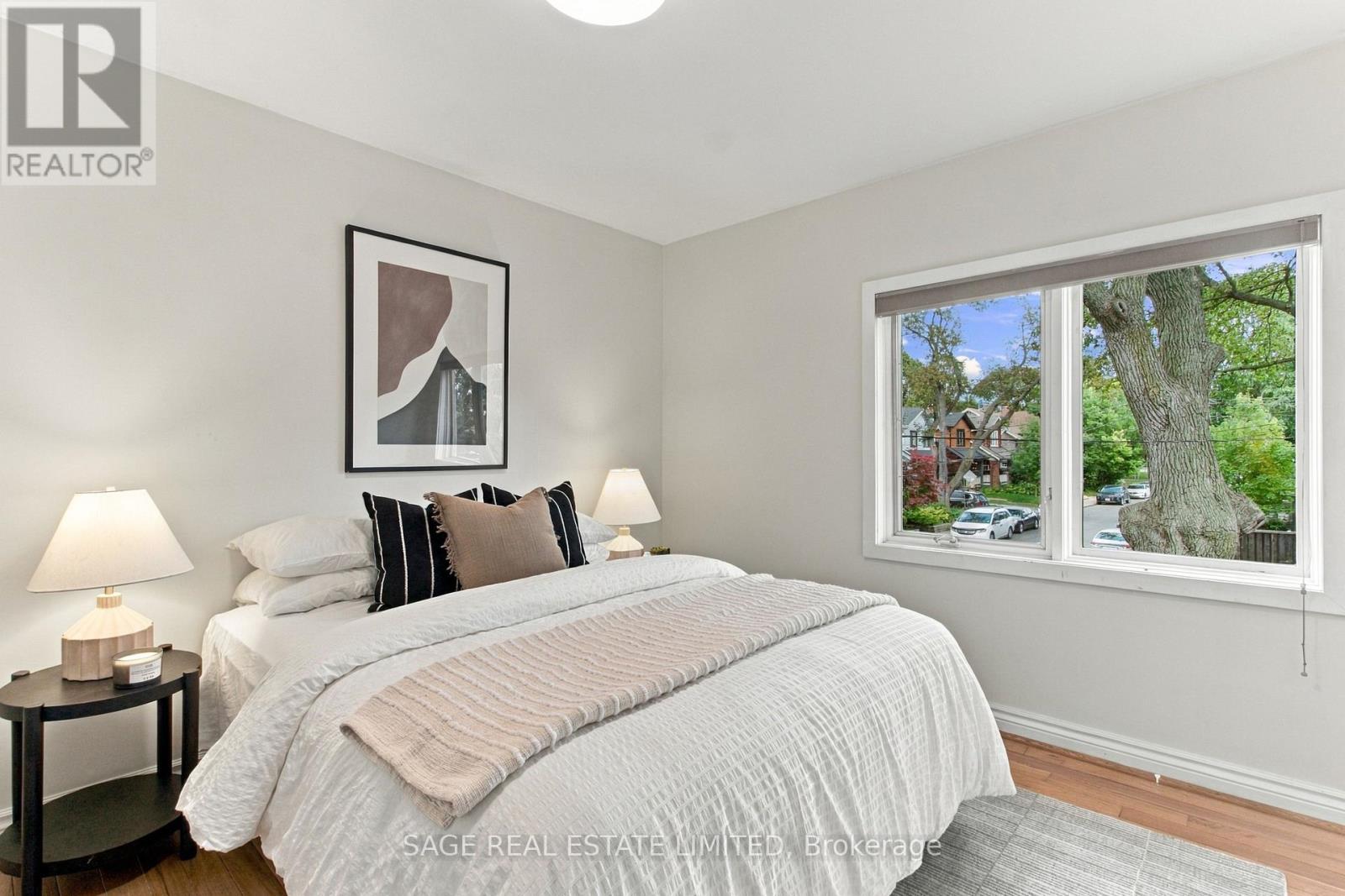 92 Highcroft Road, Toronto, Ontario  M4L 3G5 - Photo 33 - E13828144