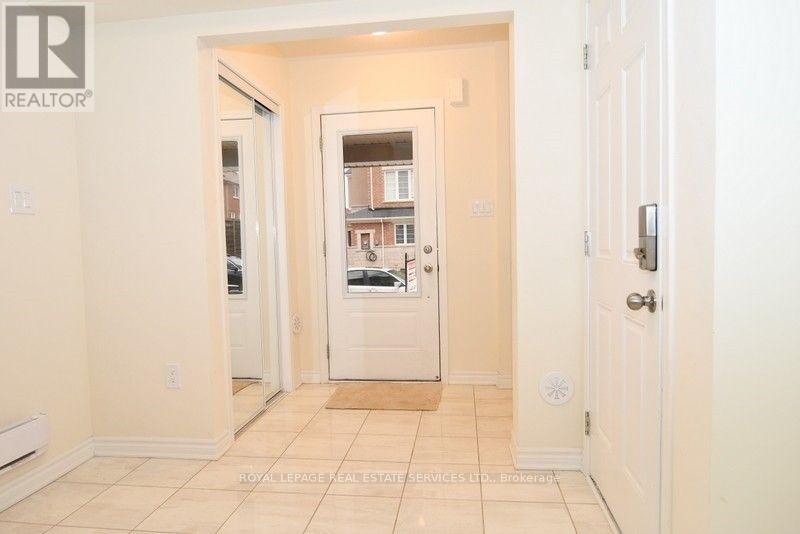 90 Howe Street, Toronto, Ontario  M1L 0J4 - Photo 16 - E13828178