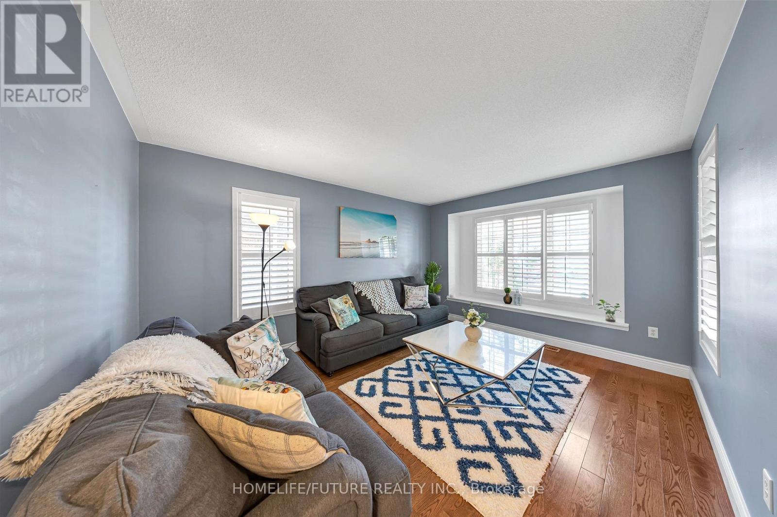 17 Grainger Crescent, Ajax, Ontario  L1T 4Y7 - Photo 3 - E13828198