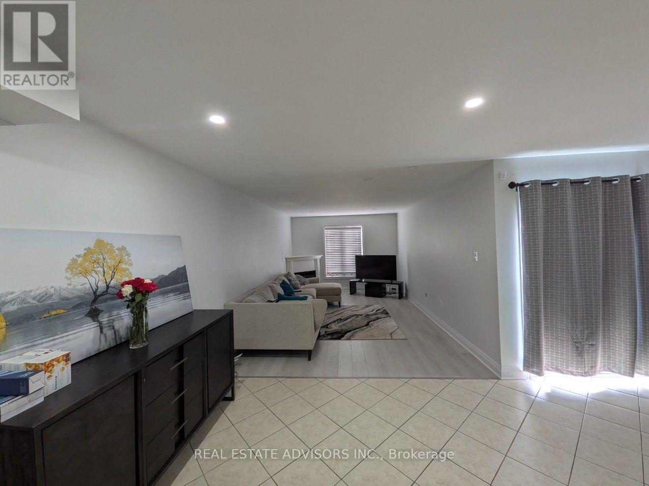 80 Dooley Crescent, Ajax, Ontario  L1T 4J2 - Photo 6 - E13828220