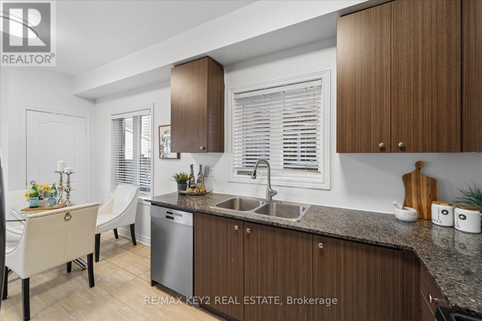 2458 Earl Grey Avenue, Pickering, Ontario  L1X 0B9 - Photo 14 - E13828306