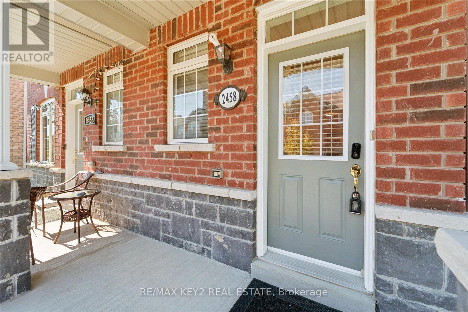 2458 Earl Grey Avenue, Pickering, Ontario  L1X 0B9 - Photo 2 - E13828306