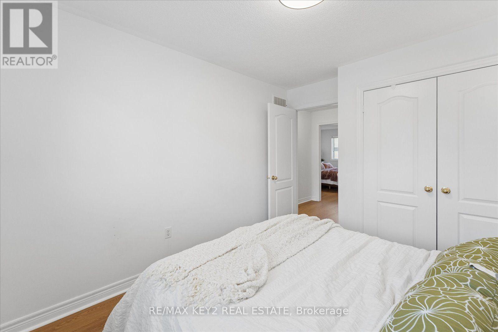 2458 Earl Grey Avenue, Pickering, Ontario  L1X 0B9 - Photo 31 - E13828306