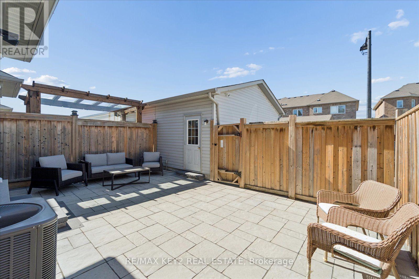 2458 Earl Grey Avenue, Pickering, Ontario  L1X 0B9 - Photo 38 - E13828306