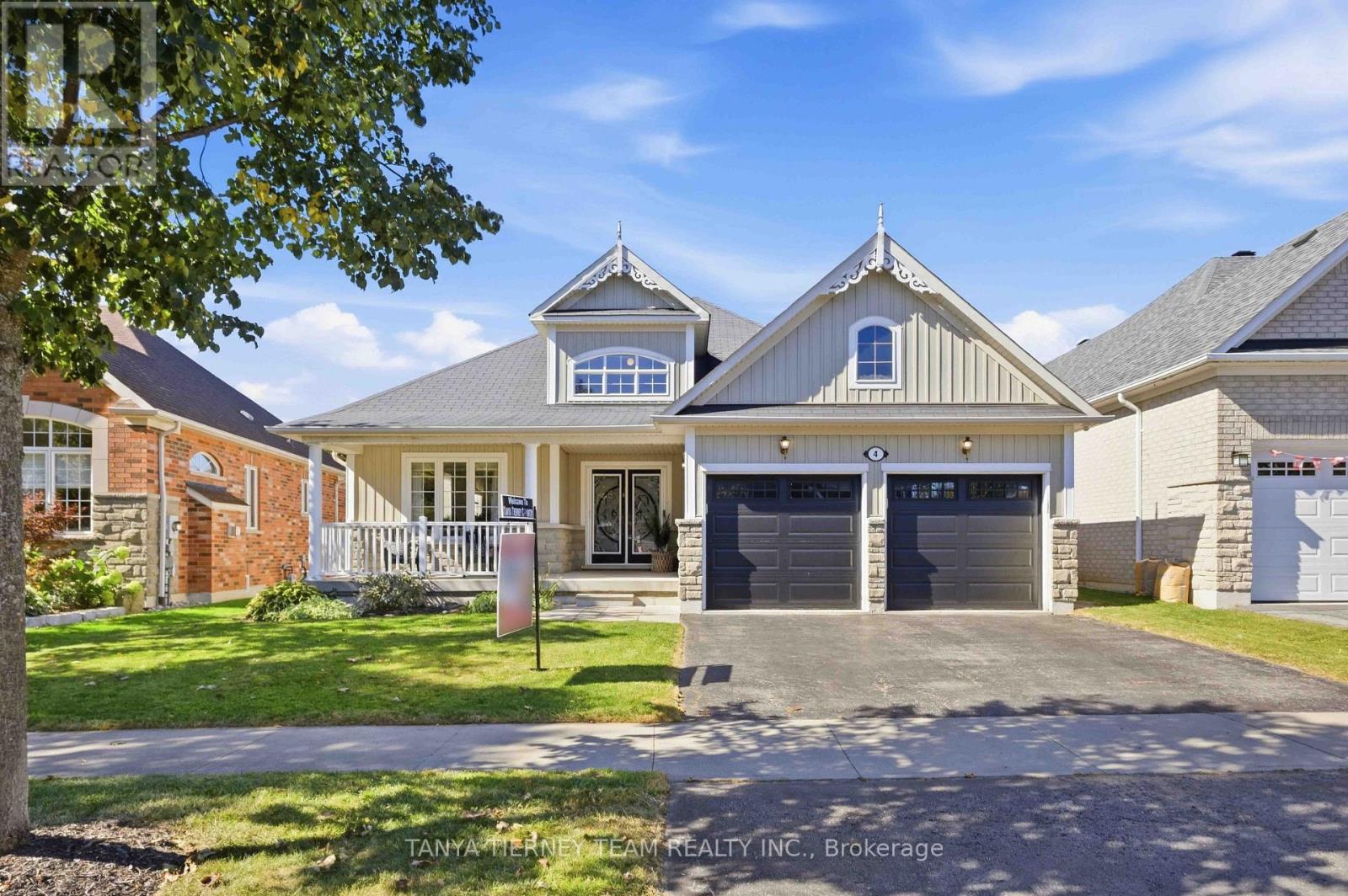 4 Branthaven Court, Whitby, Ontario  L1M 0B2 - Photo 3 - E13828312
