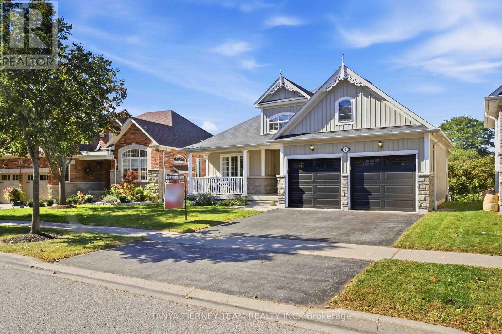 4 Branthaven Court, Whitby, Ontario  L1M 0B2 - Photo 4 - E13828312