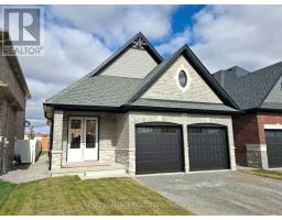 8 ST AUGUSTINE DRIVE, Whitby, Ontario