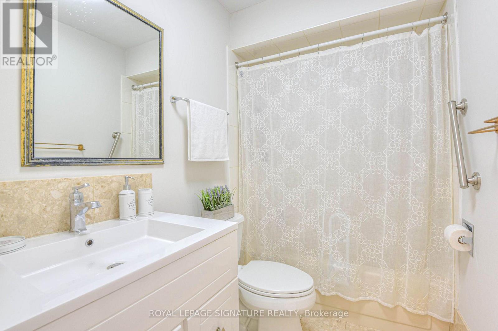 132 Valdor Drive, Toronto, Ontario  M1V 1R5 - Photo 33 - E13828388