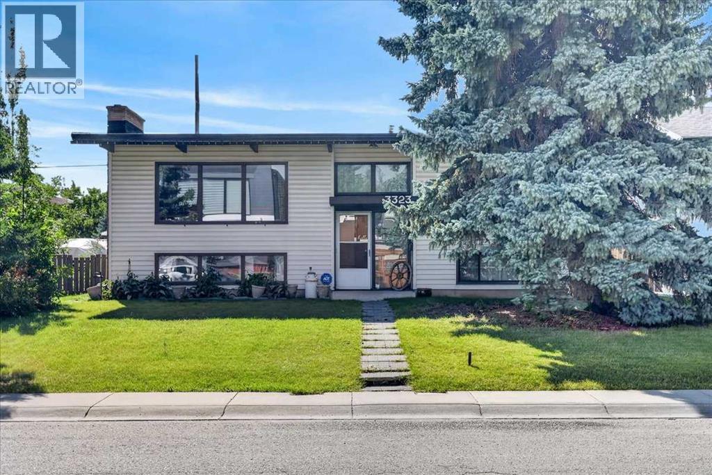 3323 Boulton Road Nw, Calgary, Alberta  T2L 1M2 - Photo 3 - A2345104