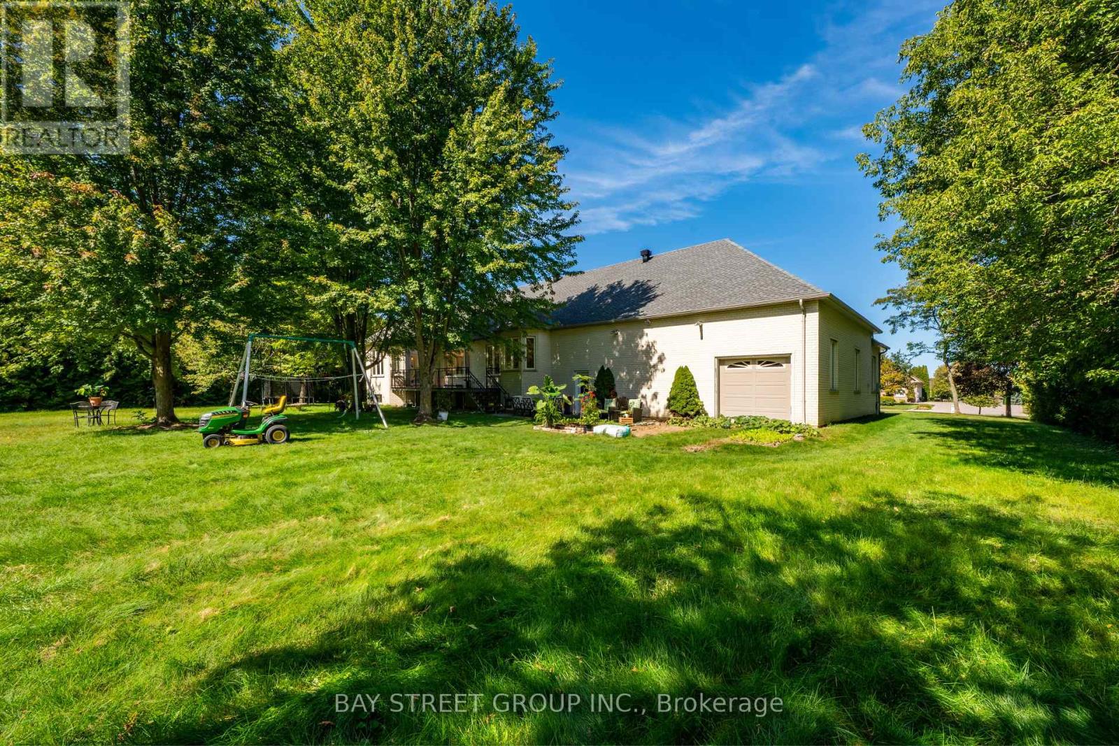 27 George Pipher Lane, Whitchurch-Stouffville, Ontario  L4A 1M4 - Photo 42 - N13828130