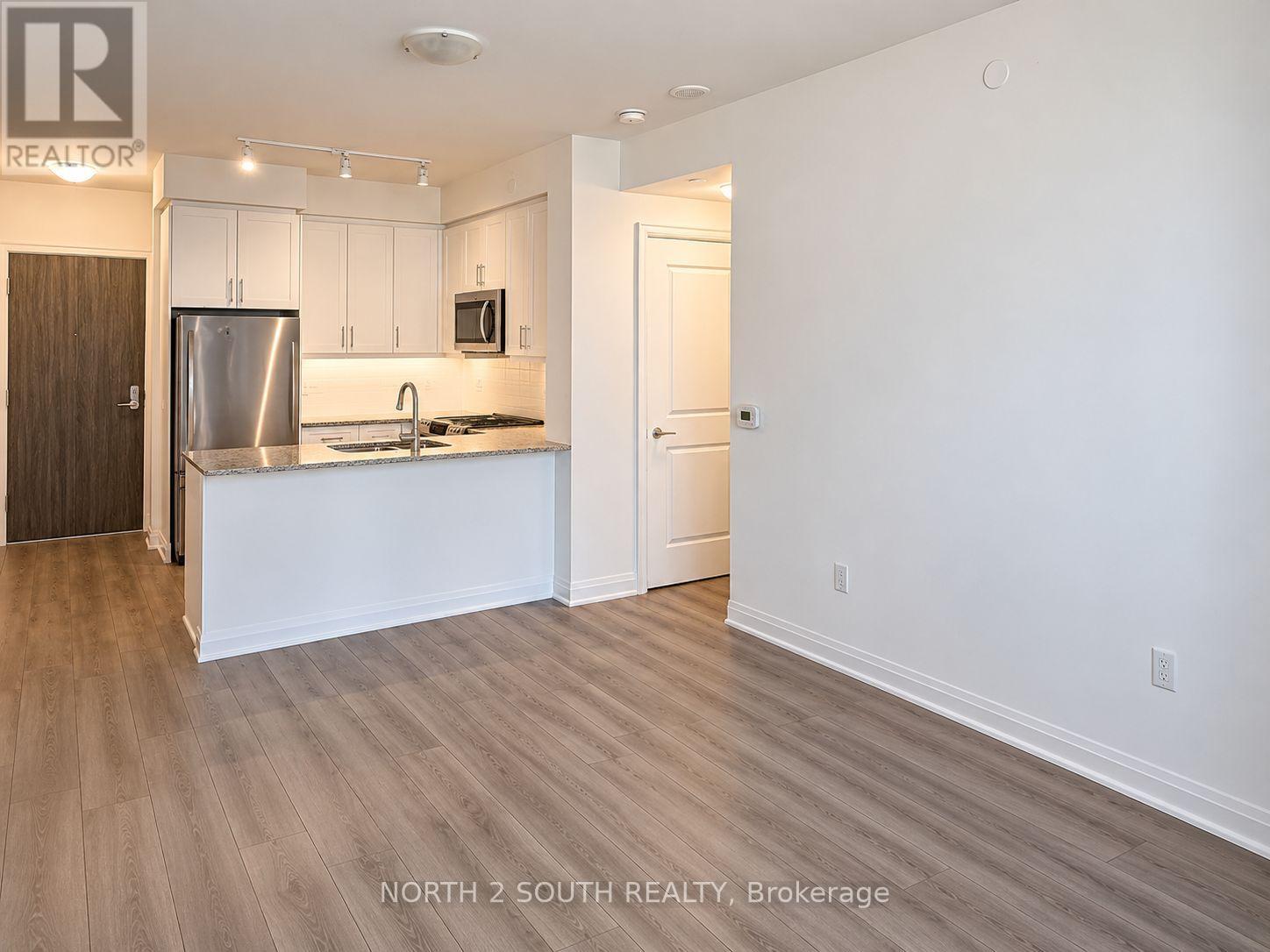 601 - 10 Gatineau Drive, Vaughan, Ontario  L4J 0L2 - Photo 5 - N13828224