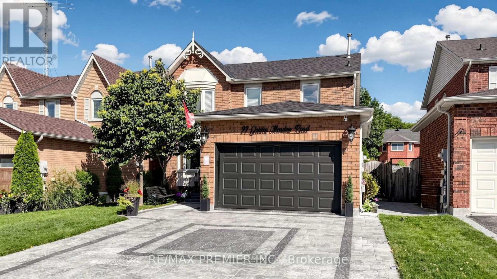 97 GOLDEN MEADOW ROAD, Barrie, Ontario