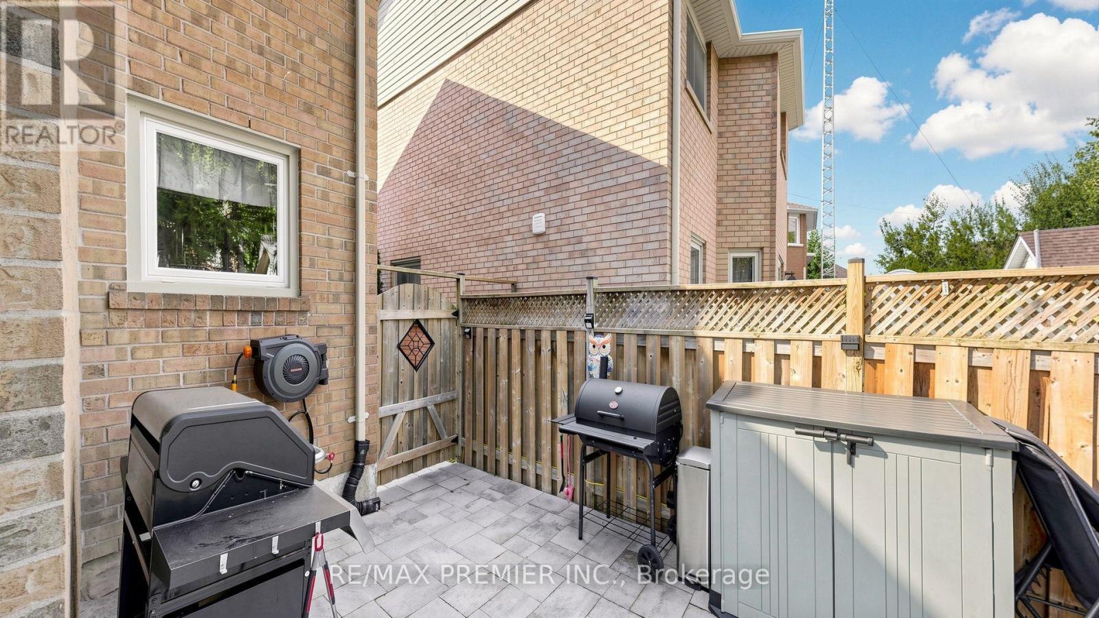 97 Golden Meadow Road, Barrie, Ontario  L4N 7G3 - Photo 11 - S13828092
