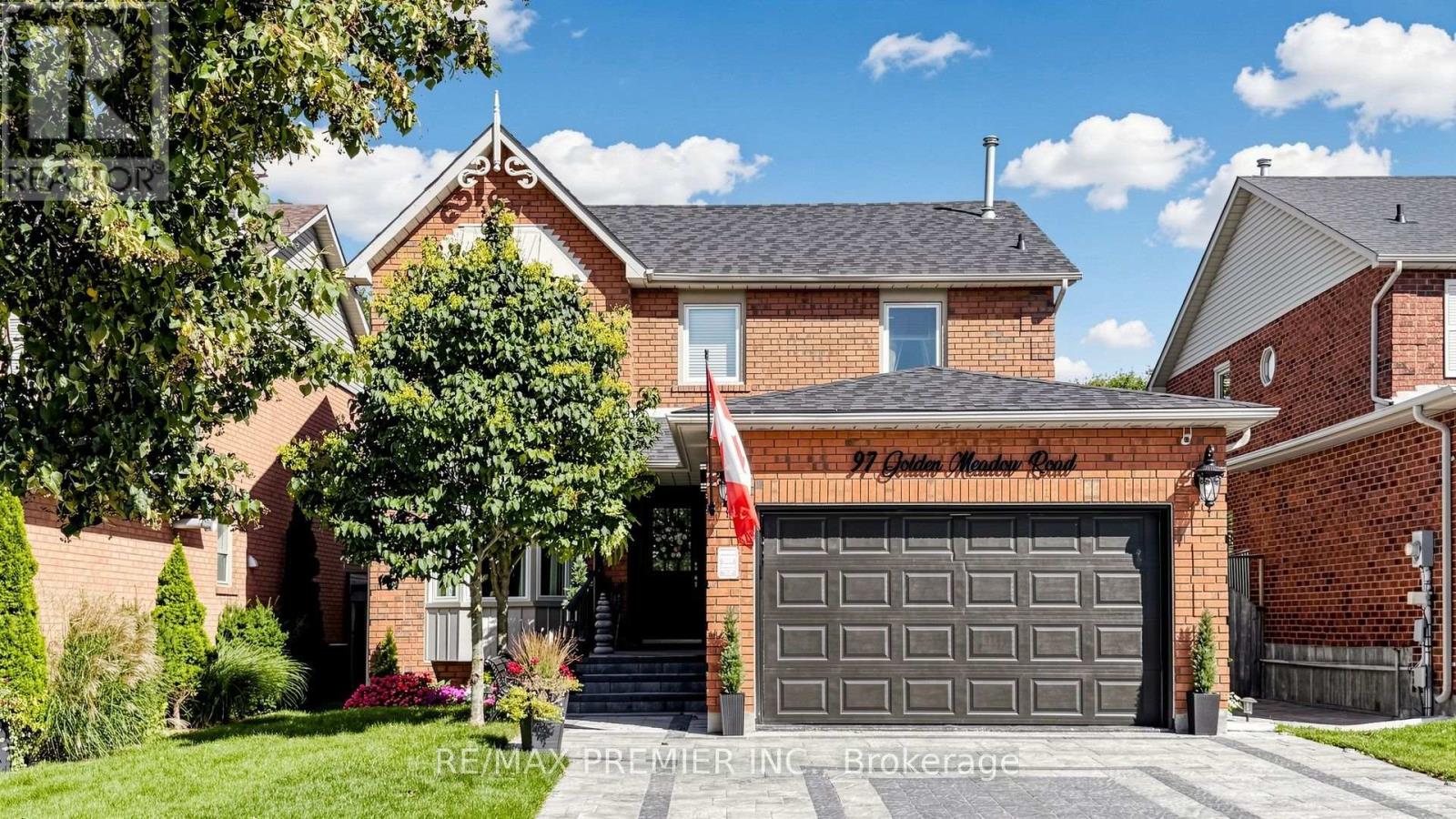 97 Golden Meadow Road, Barrie, Ontario  L4N 7G3 - Photo 3 - S13828092