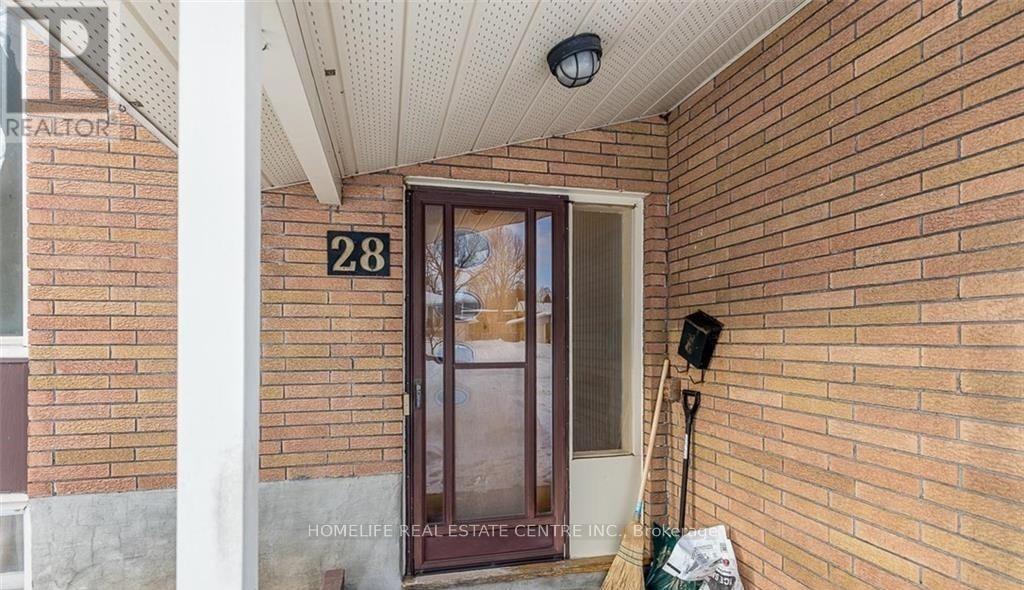 (Upstairs) - 28 Pratt Road, Barrie, Ontario  L4M 2L1 - Photo 2 - S13828138