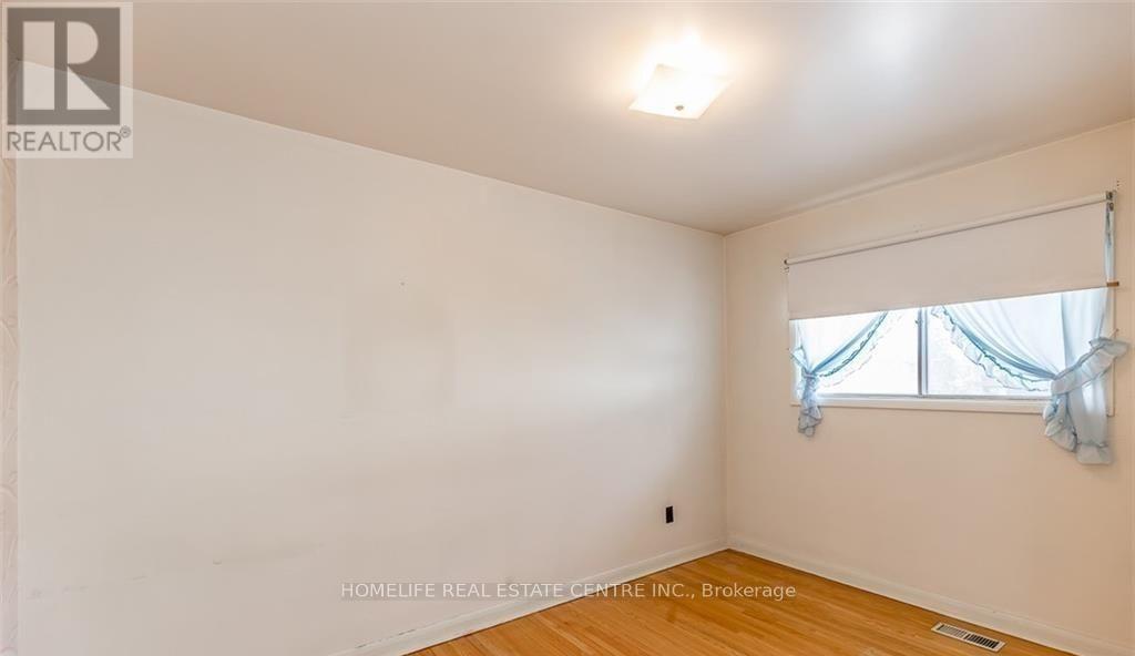 (Upstairs) - 28 Pratt Road, Barrie, Ontario  L4M 2L1 - Photo 21 - S13828138