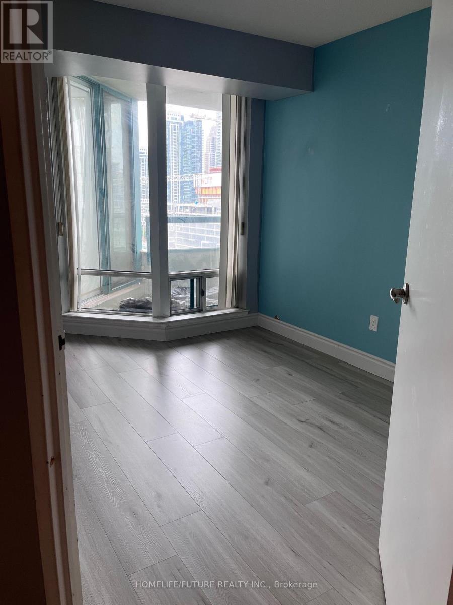 1101 - 550 Webb Drive, Mississauga, Ontario  L5B 3Y4 - Photo 10 - W13828230