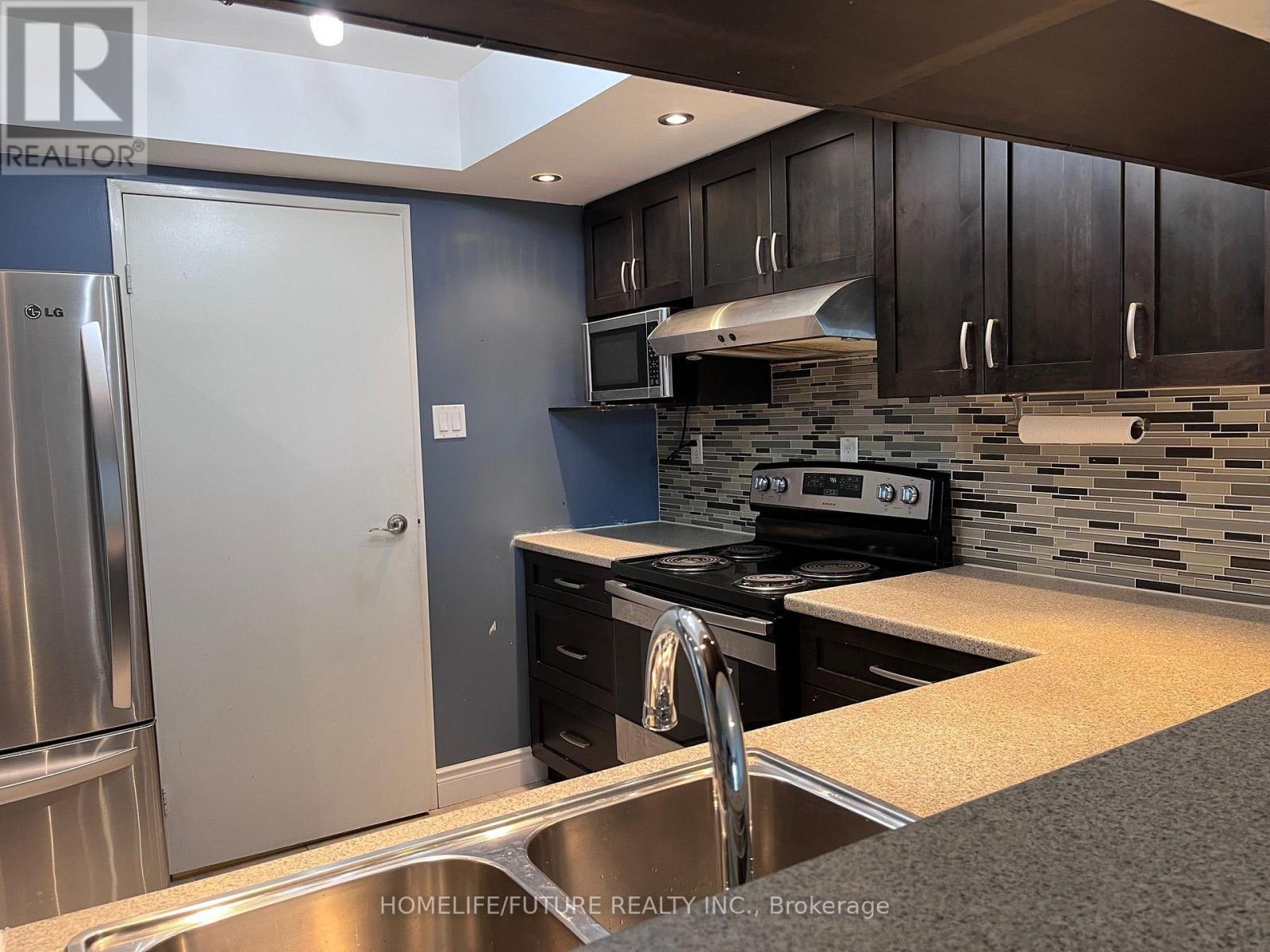 1101 - 550 Webb Drive, Mississauga, Ontario  L5B 3Y4 - Photo 4 - W13828230