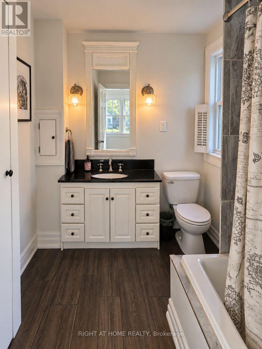 Suite B - 242 Arthur Street, Halton Hills, Ontario  L7J 1M1 - Photo 8 - W13828250