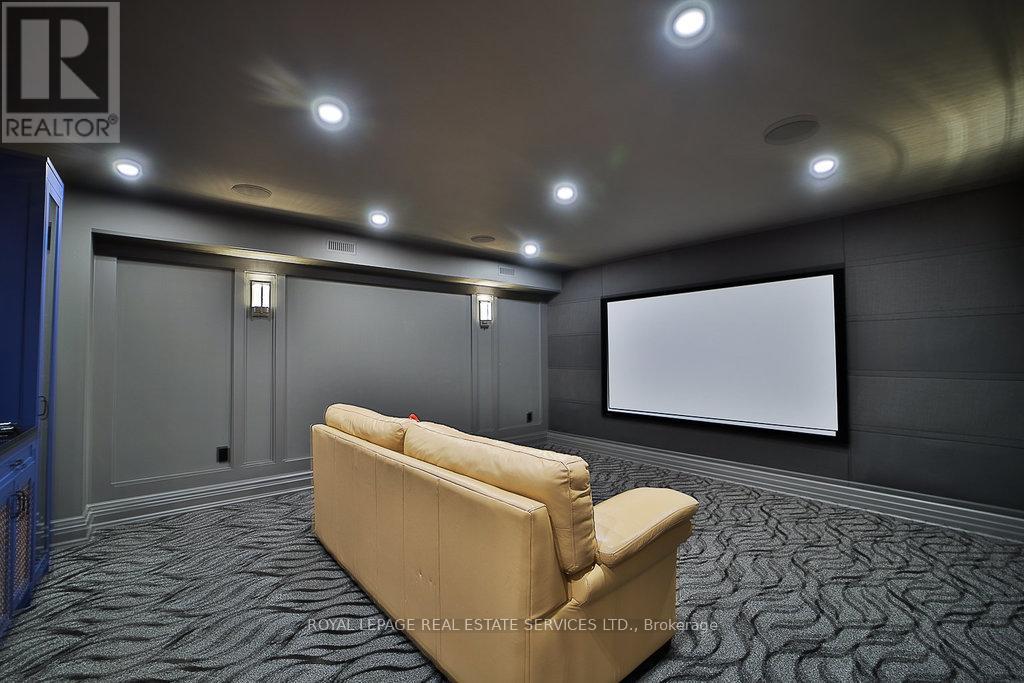 1301 Twin Oaks Dell, Mississauga, Ontario  L5H 3J9 - Photo 31 - W13828284