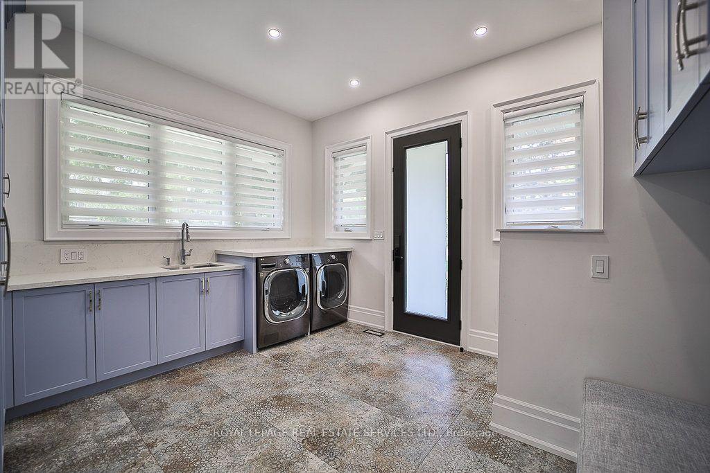 1301 Twin Oaks Dell, Mississauga, Ontario  L5H 3J9 - Photo 37 - W13828284