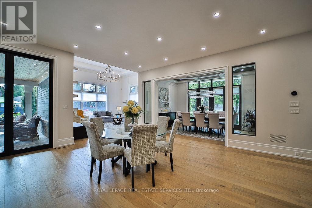1301 Twin Oaks Dell, Mississauga, Ontario  L5H 3J9 - Photo 7 - W13828284