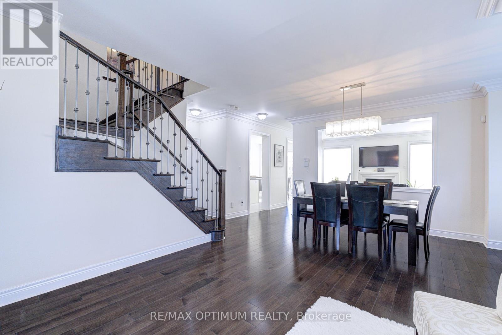 2 Stonecrop Road, Brampton, Ontario  L6Y 2Z3 - Photo 9 - W13828324