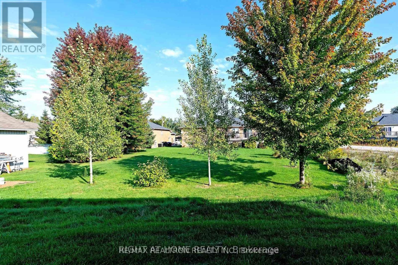240 Wilcox Drive, Clearview, Ontario  L0M 1S0 - Photo 16 - S13134248