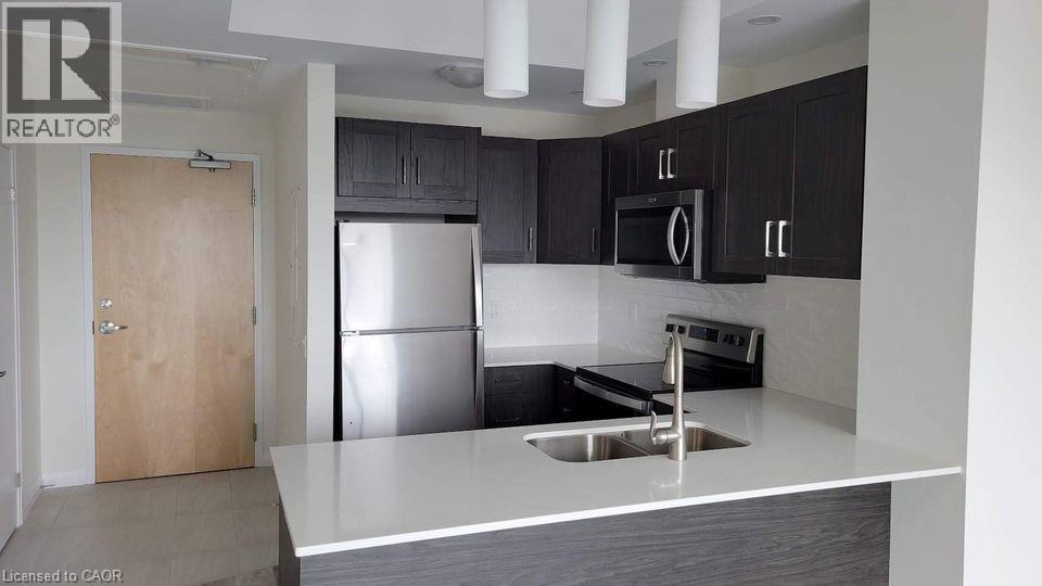 60 Charles Street W Unit# 1104, Kitchener, Ontario  N2G 0C9 - Photo 3 - 40865700