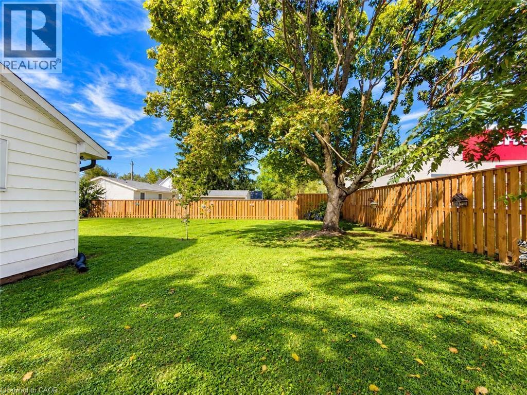 323 Brace Street, Dunnville, Ontario  N1A 2A5 - Photo 8 - 40865696