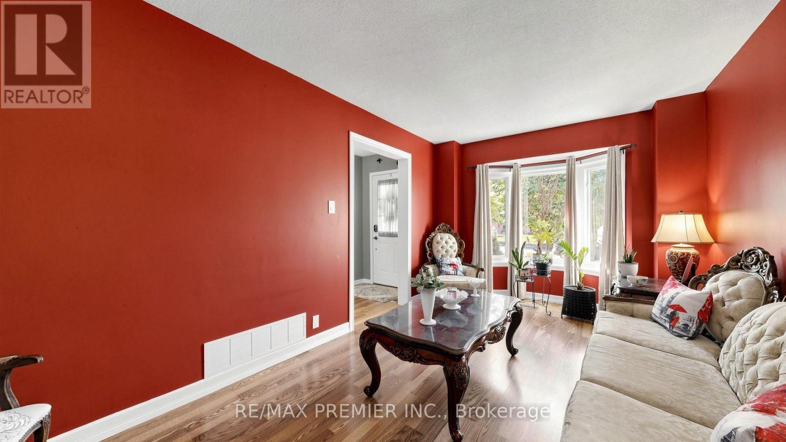 97 Golden Meadow Road, Barrie, Ontario  L4N 7G3 - Photo 25 - S13828092
