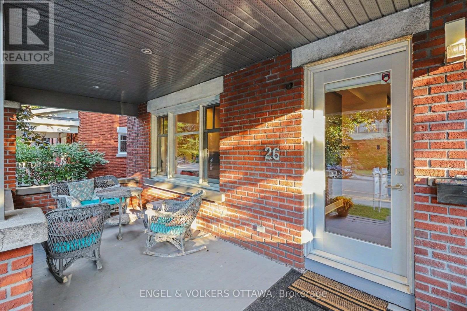 26 Melgund Avenue, Ottawa, Ontario  K1S 2S2 - Photo 4 - X13798918