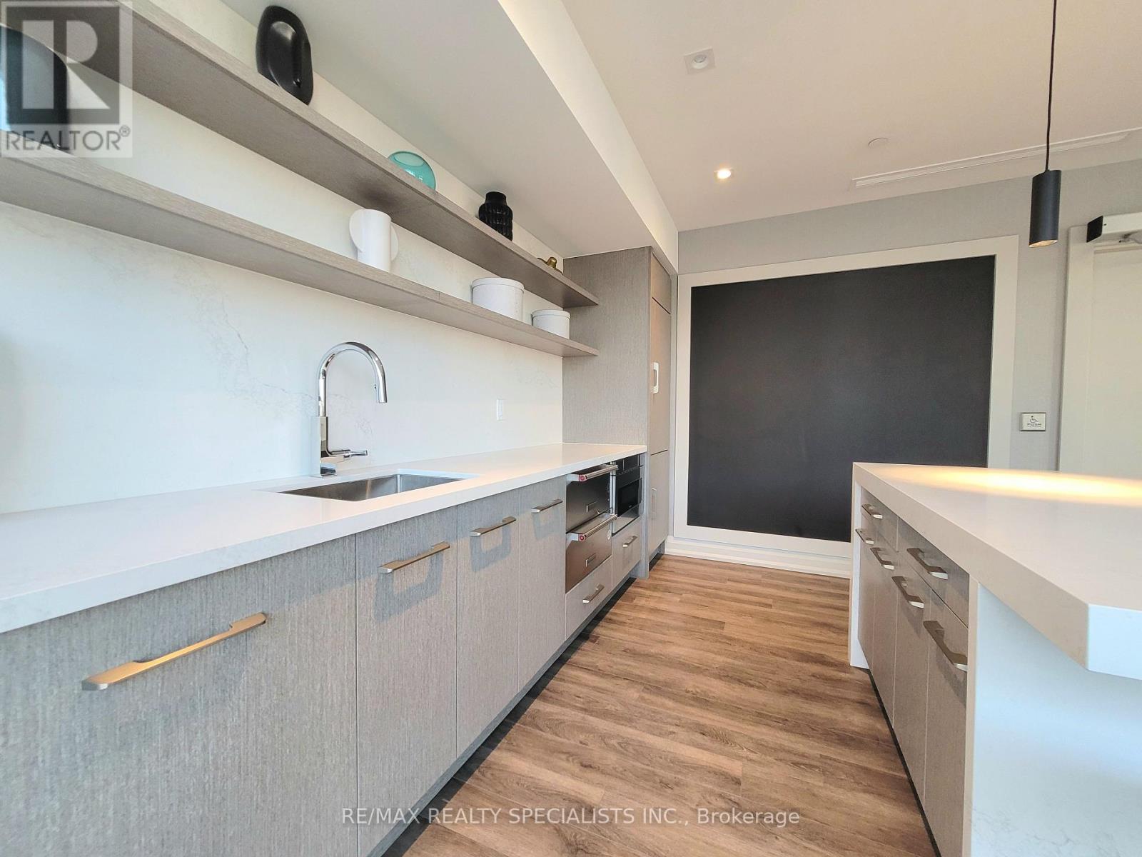 1418 - 212 King William Street, Hamilton, Ontario  L8R 0A7 - Photo 31 - X13825554