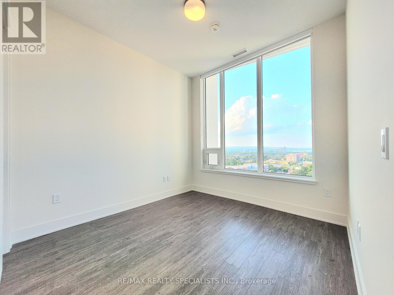 1418 - 212 King William Street, Hamilton, Ontario  L8R 0A7 - Photo 13 - X13825554