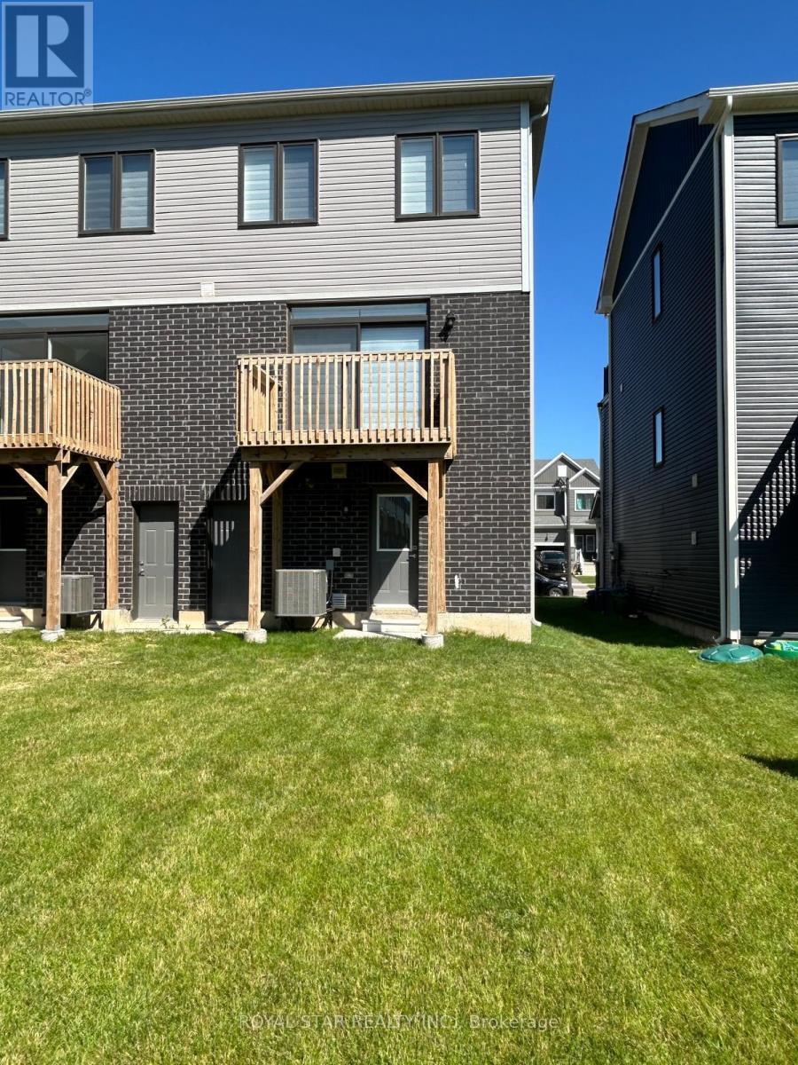 8 Baskett Street, Brantford, Ontario  N3T 5L5 - Photo 36 - X13828100