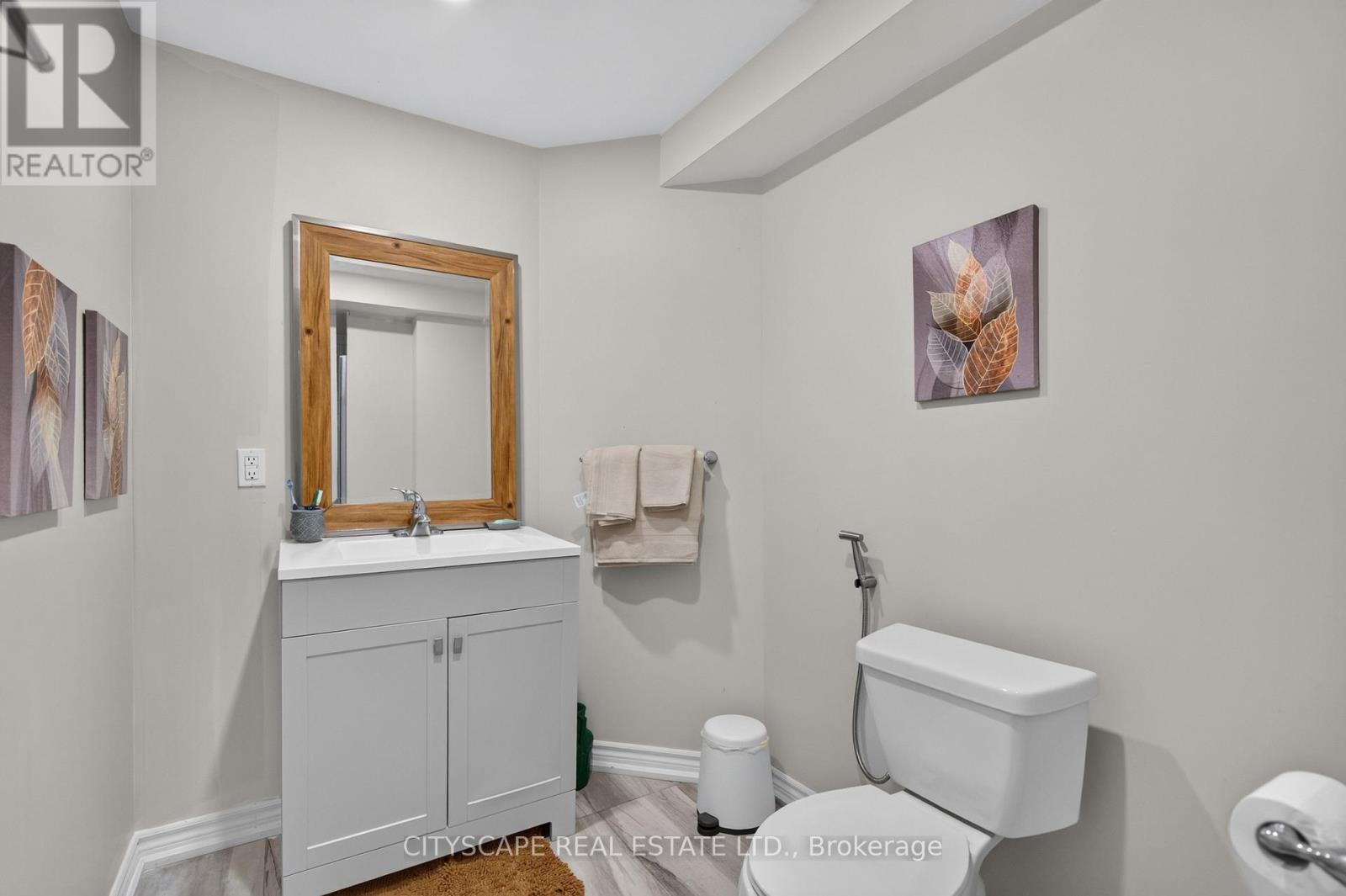 366 Montreal Circle, Hamilton, Ontario  L8E 0C7 - Photo 42 - X13828102