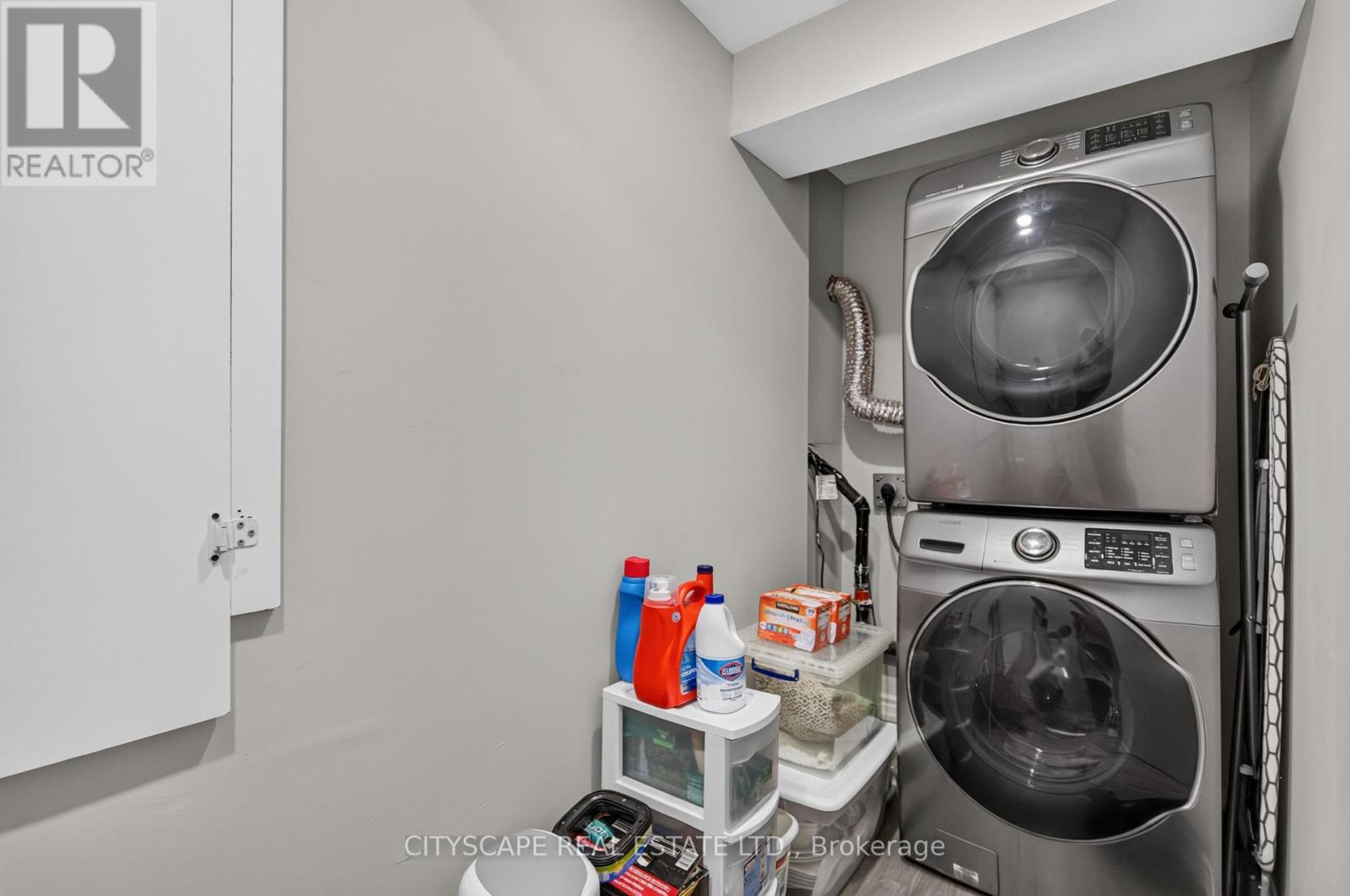 366 Montreal Circle, Hamilton, Ontario  L8E 0C7 - Photo 44 - X13828102