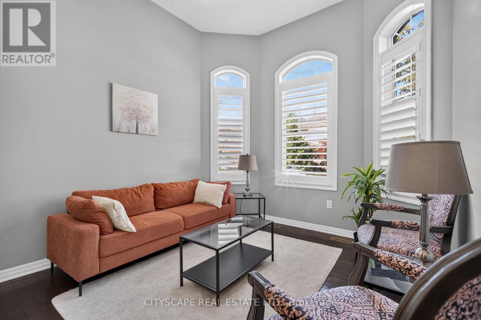 366 Montreal Circle, Hamilton, Ontario  L8E 0C7 - Photo 7 - X13828102