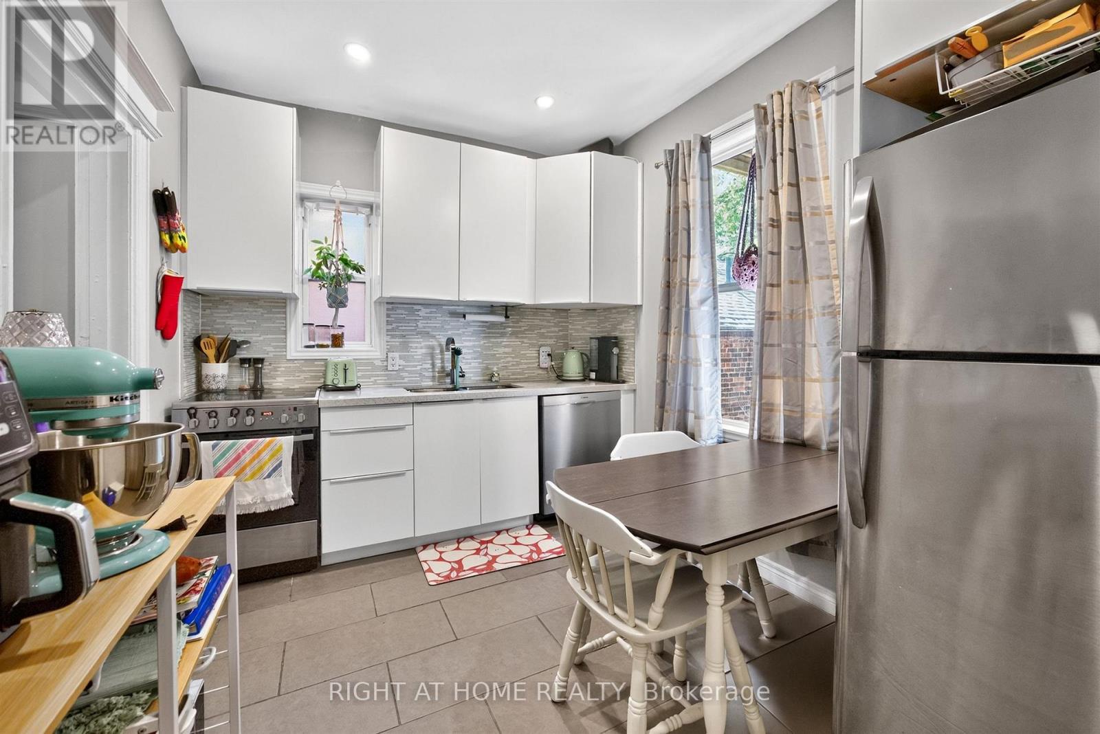 1 - 24 Locke Street S, Hamilton, Ontario  L8P 3Z8 - Photo 10 - X13828150