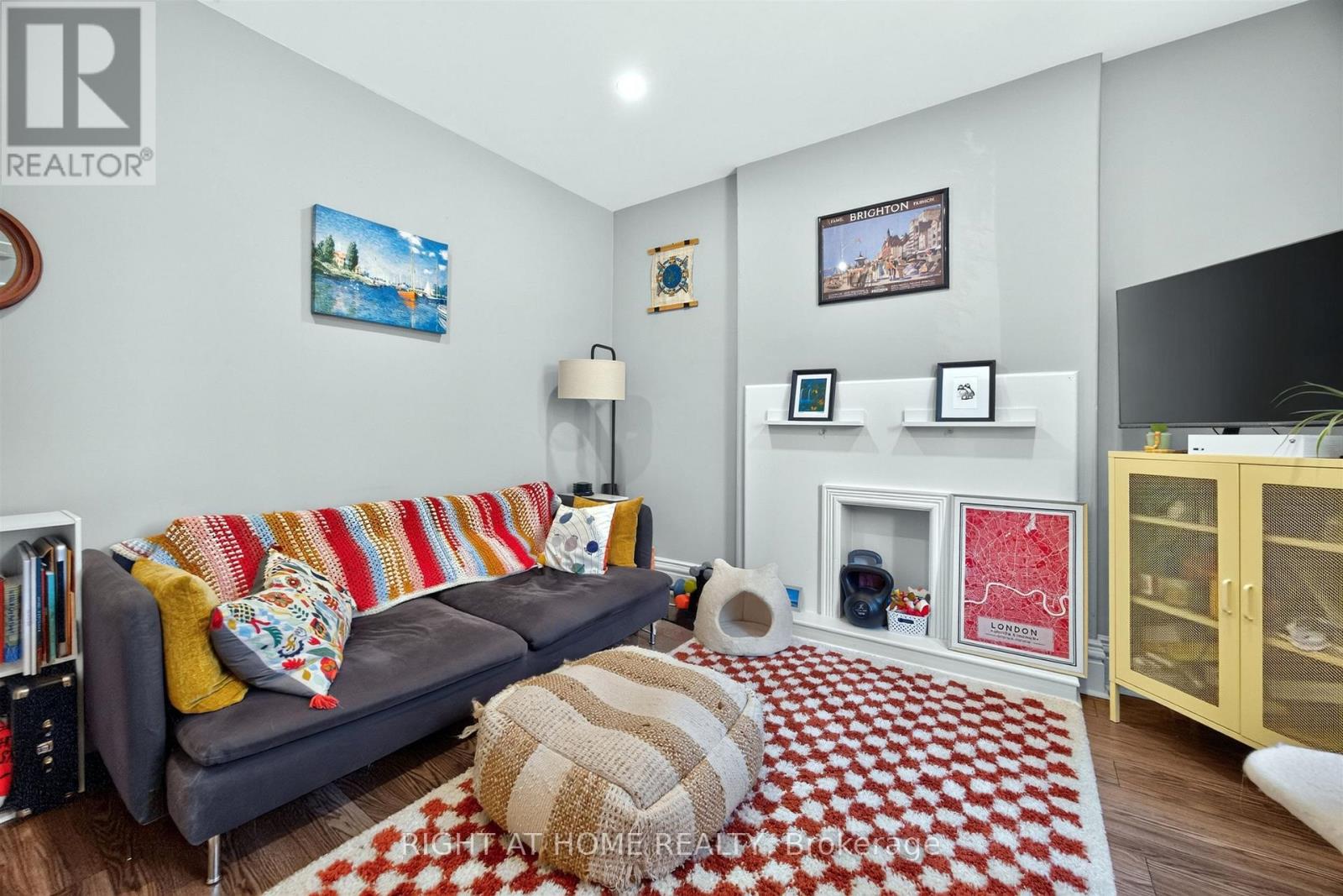 1 - 24 Locke Street S, Hamilton, Ontario  L8P 3Z8 - Photo 8 - X13828150