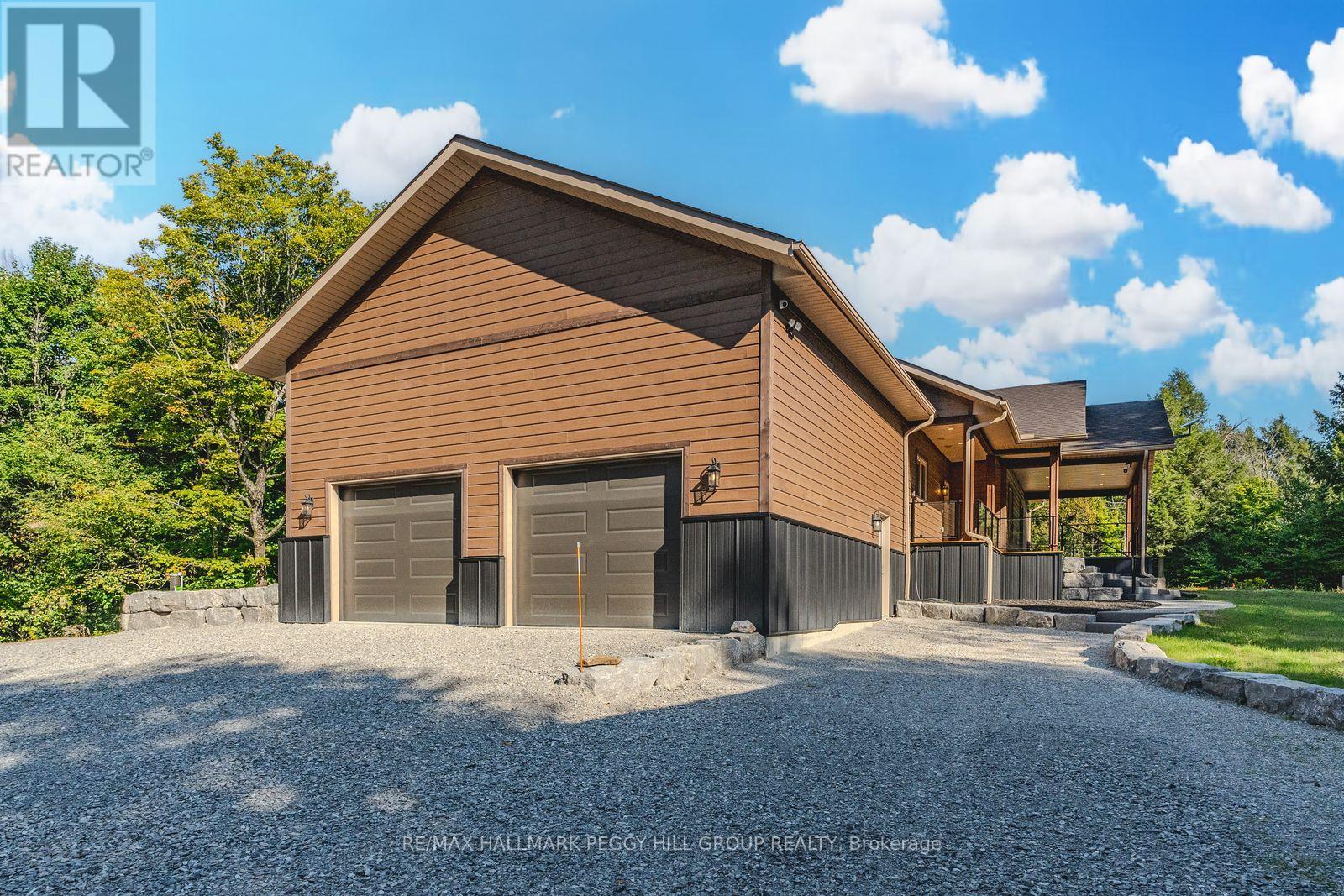 4571 Aspdin Road, Muskoka Lakes, Ontario  P0B 1M0 - Photo 3 - X13828194