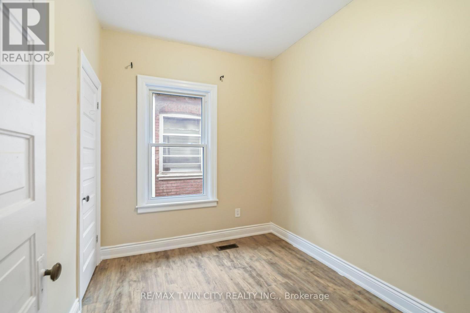 25 Alonzo Street, Brantford, Ontario  N3R 1A1 - Photo 18 - X13828268